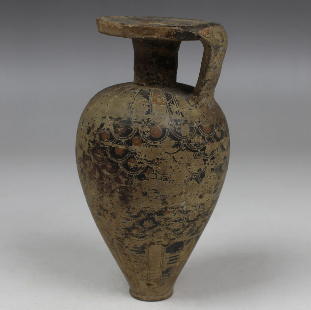 Greek piriform aryballos with scale pattern for sale | Greek ...