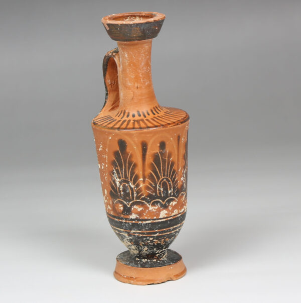 Greek lekythos with palmettes