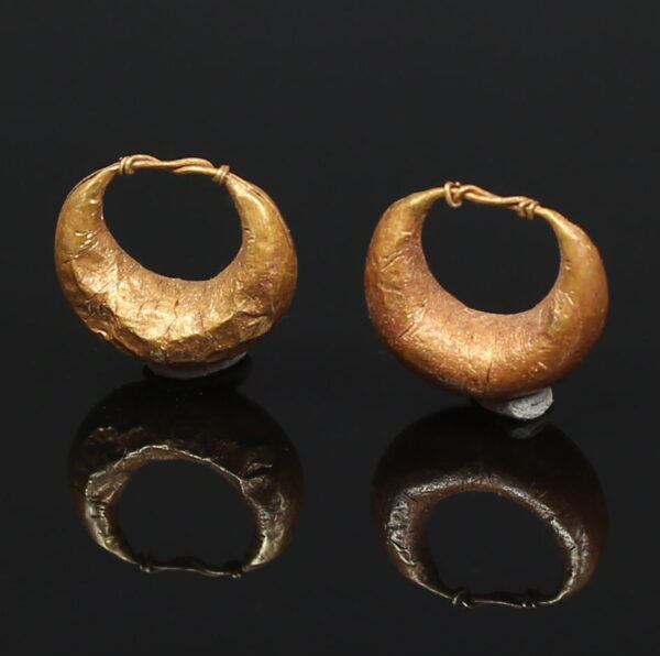 Roman earrings (pair)