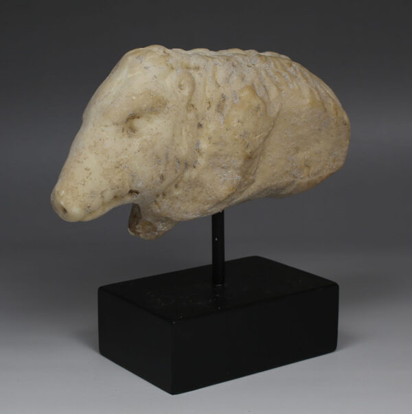 Roman statuette of a boar