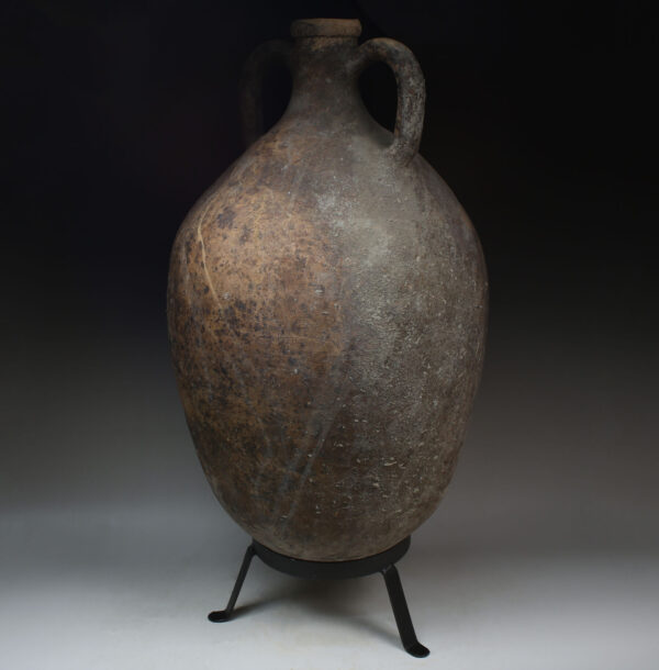 Greek amphora with painted letters